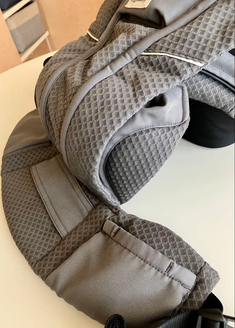 エルゴベビー ergobaby ベビーキャリア オムニブリーズ グレー