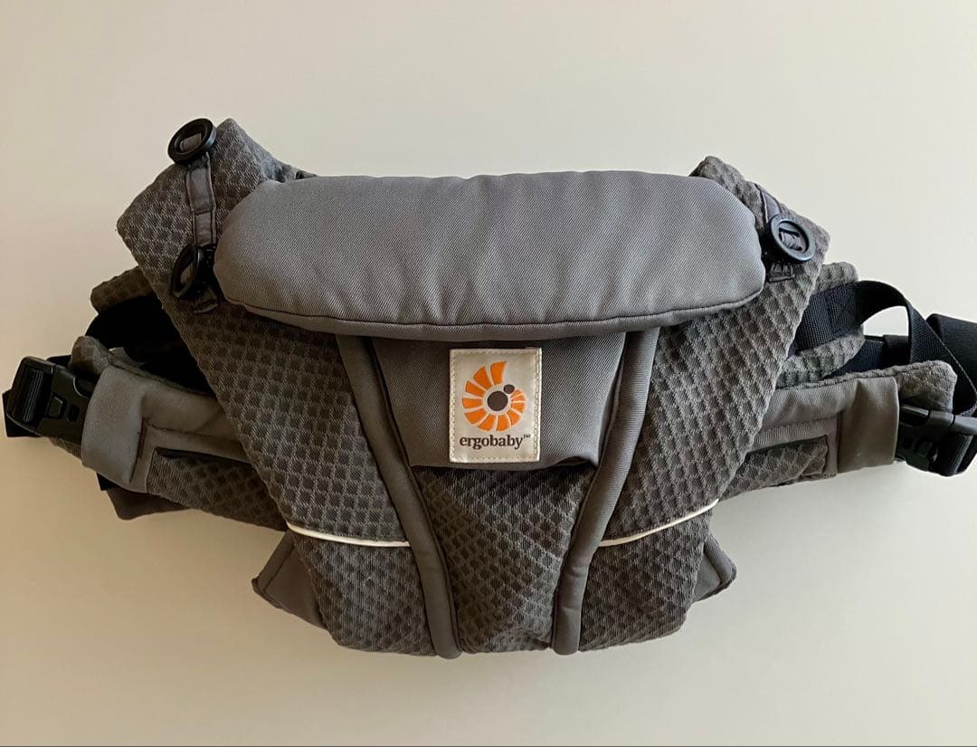 エルゴベビー ergobaby ベビーキャリア オムニブリーズ グレー
