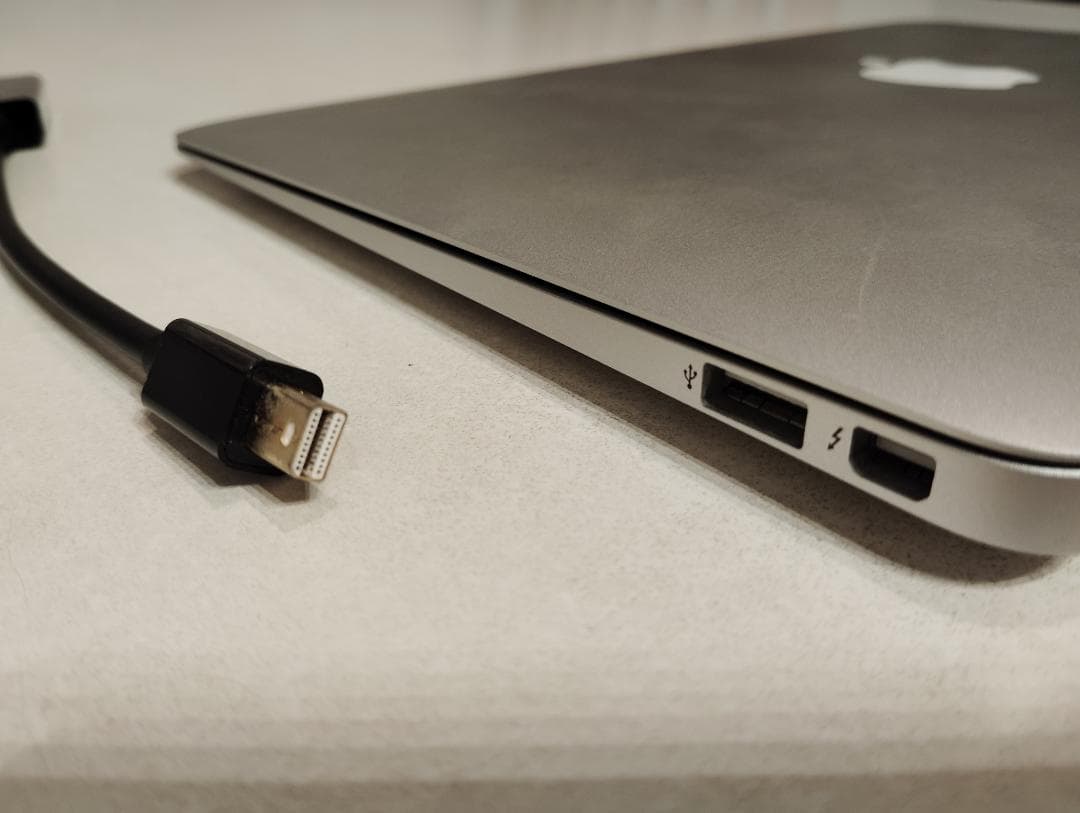 MacBook Air 11-inch Early 2014（A1465）