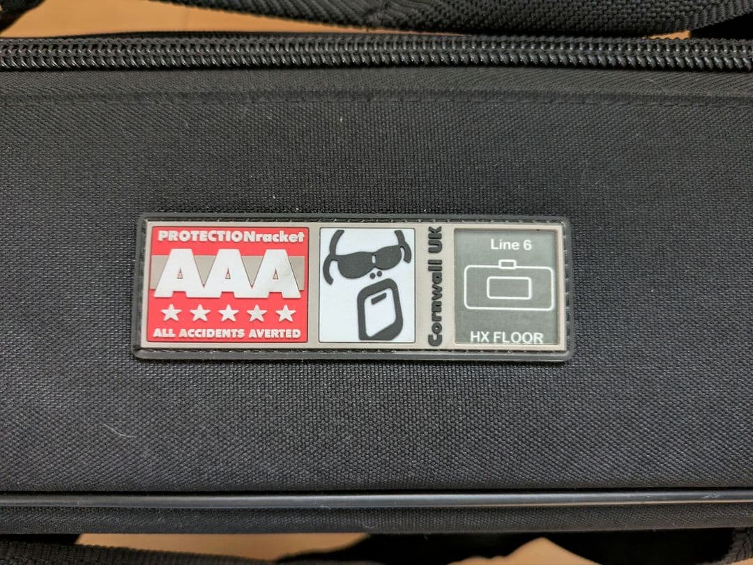 LINE 6 HELIX floor 専用キャリーケース付