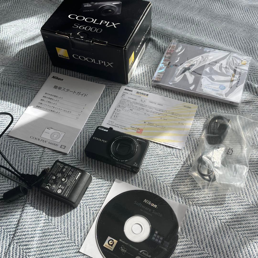 Nikon COOLPIX S6000 デジタルカメラ　平成デジカメ　ほぼ未使用