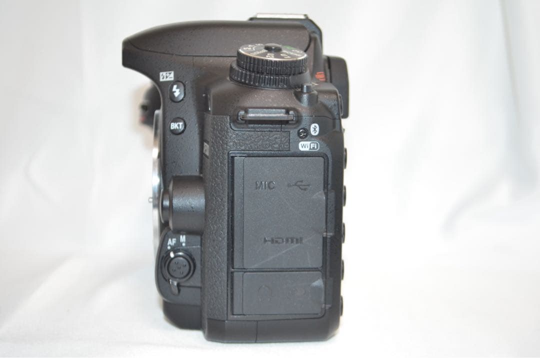 滅多にないシャッター数2000回以下 Nikon D7500☆Wi-Fi搭載