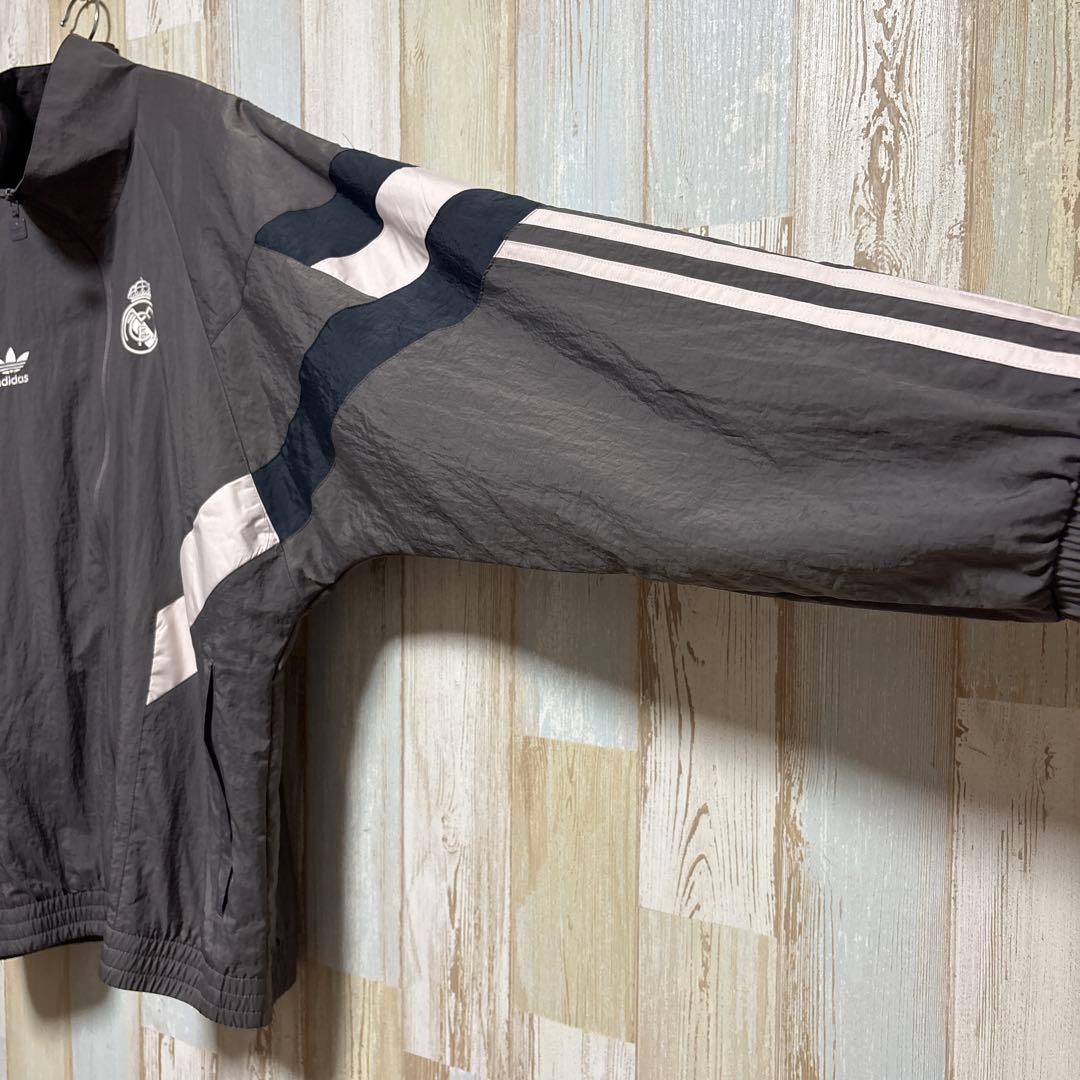 adidas レアル・マドリード ナイロンジャケット