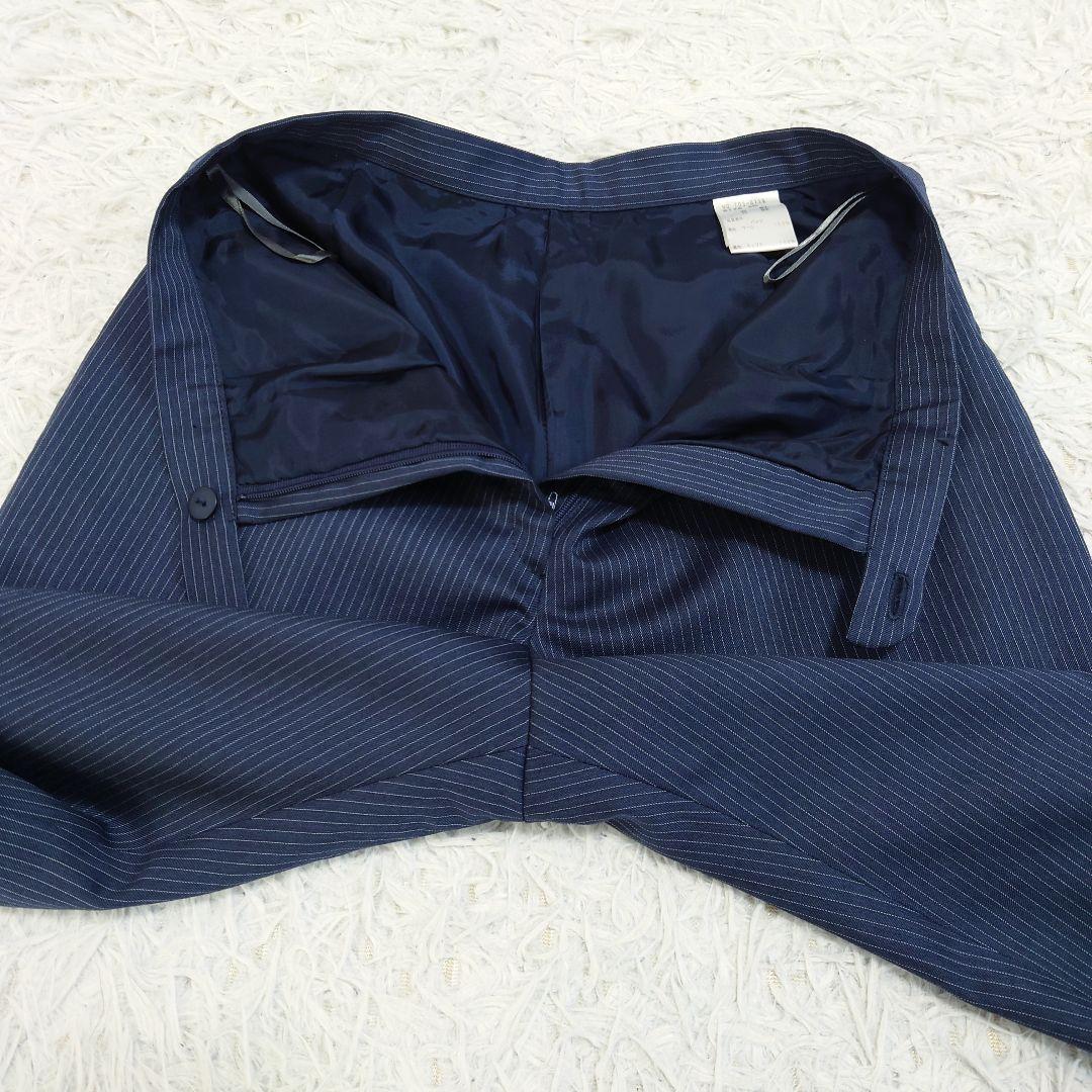 銀座マギー　パンツスーツ　セットアップ　背抜き　ネイビー　ストライプ　40