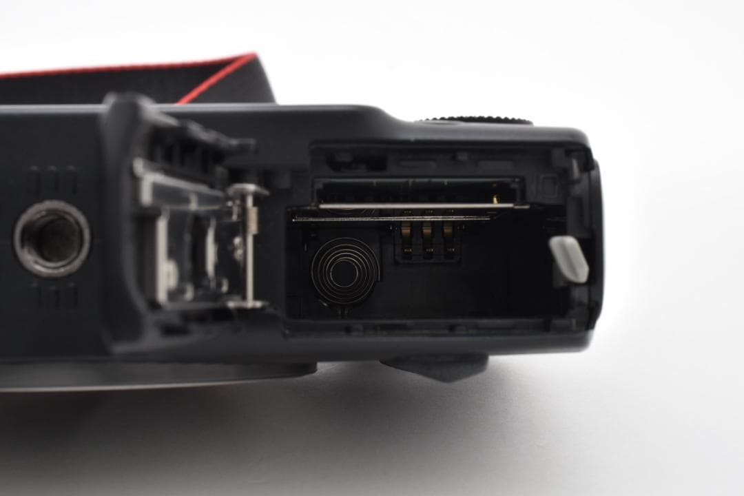 ★超美品★キャノン EOS M ボディ 90EX付き #21049