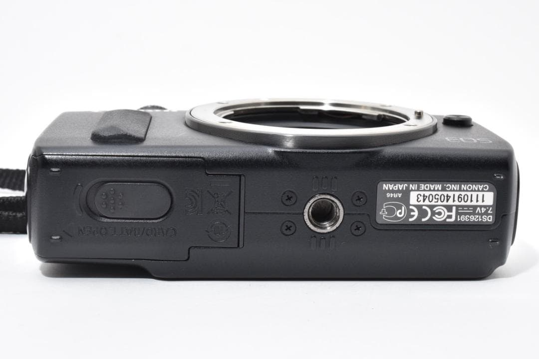 ★超美品★キャノン EOS M ボディ 90EX付き #21049