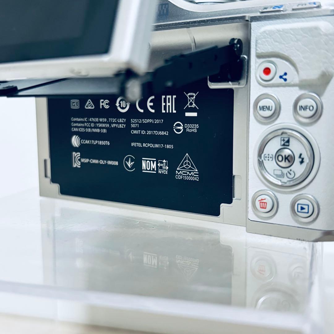 OLYMPUS PEN E-PL10 ホワイト レンズセット