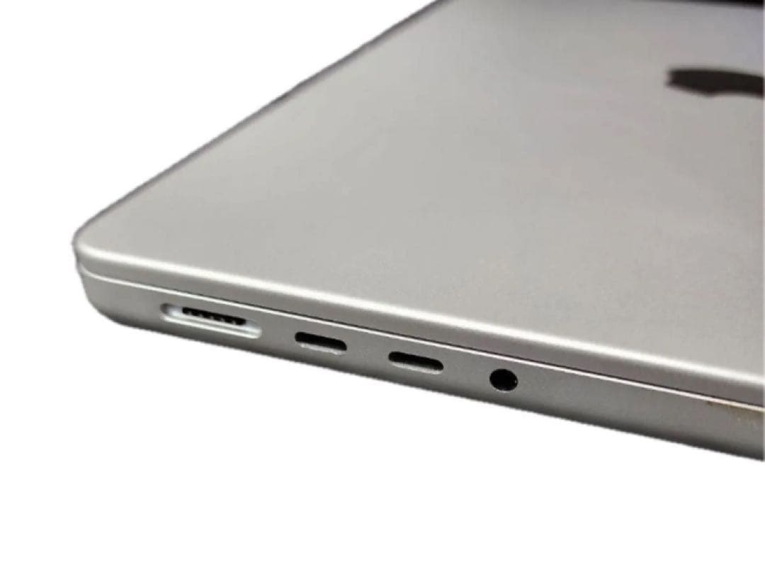 ★Apple M1 MacbookPro / 32GB / 1TB【初期化済】