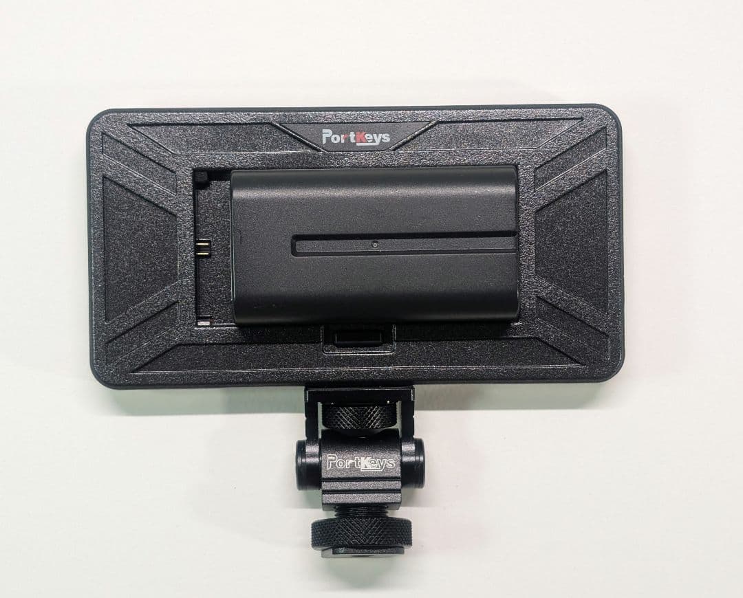 SONY カメラ ZV-E10　福袋　モニター・SDカード・ACアダプター付き