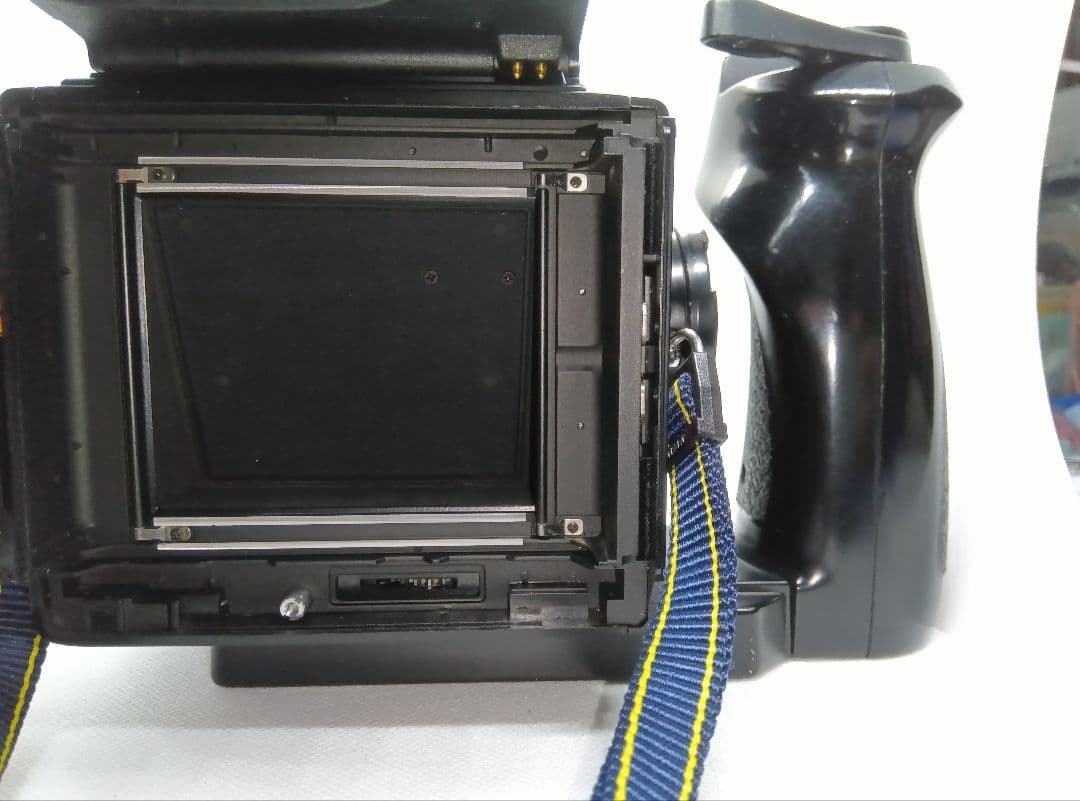 ゼンザブロニカGS-1 6x7 ❨AEプリズムファインダ-G　他多数添付❩　　①