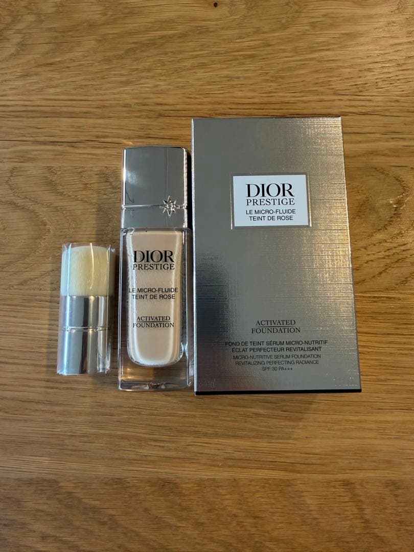ディオール　プレステージ ル マイクロ フルイド タン 2N ニュートラル