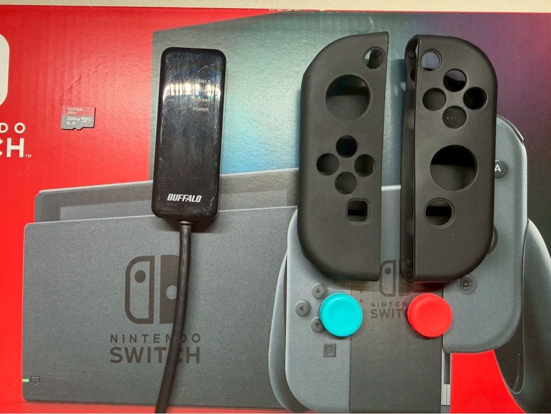 Nintendo Switch 本体 + Joy-Con 周辺機器完備