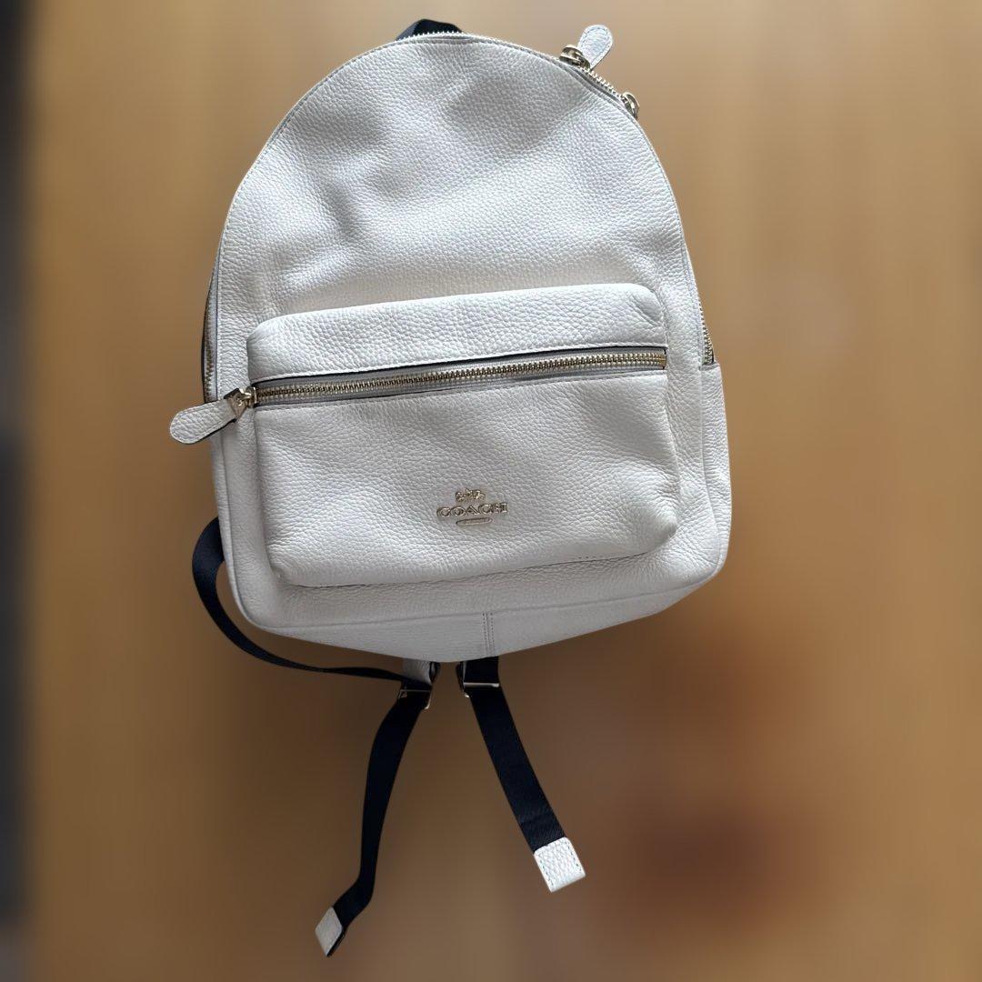 お値下げご相談ください　COACH ホワイト　レザー　リュック　バックパック