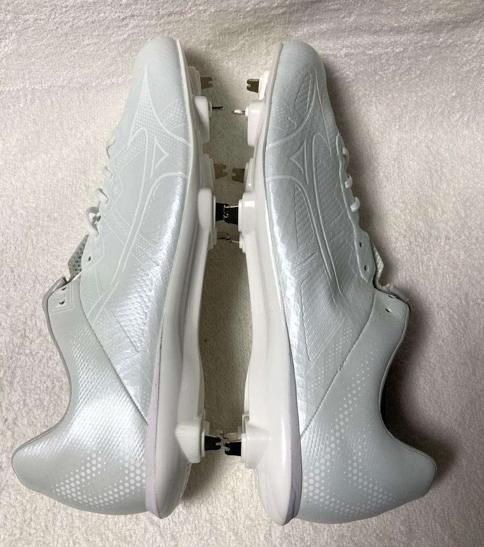 新品　タグ付き　ミズノ　ライトレボエリート2 スパイクシューズ　28cm