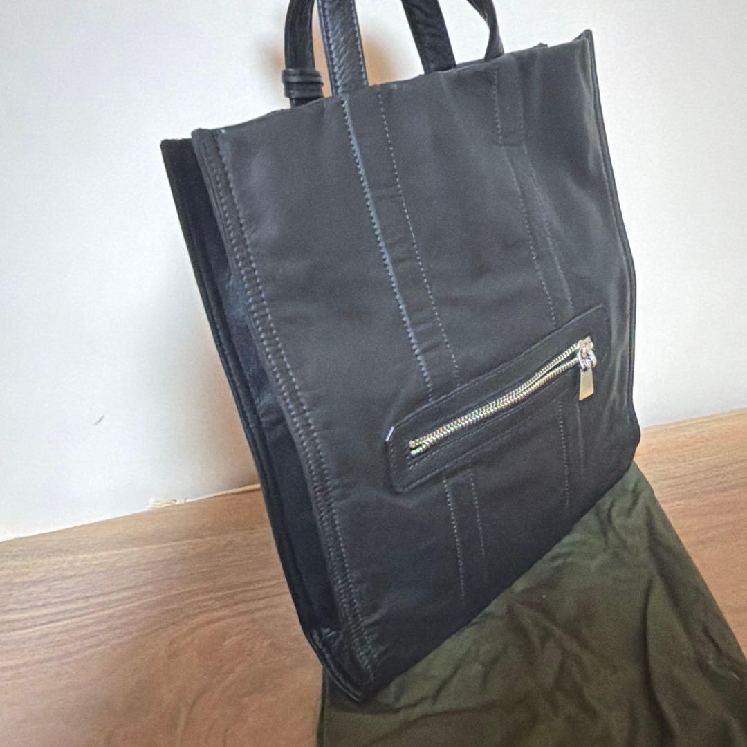 未使用に近い⭐︎aniary. 黒 レザートートバッグ A4 ビジネス