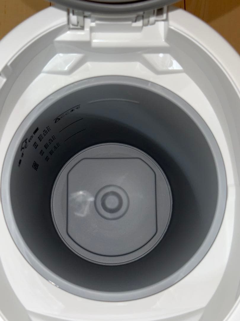 【即日発送】【新品未使用】象印マホービン EE-DF50-WA スチーム式加湿器