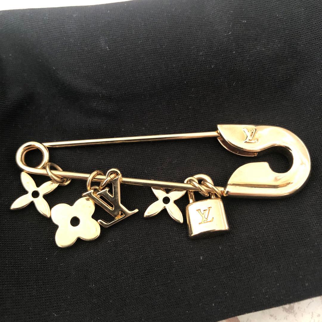 Louis Vuitton 安全ピン型ブローチ ゴールド