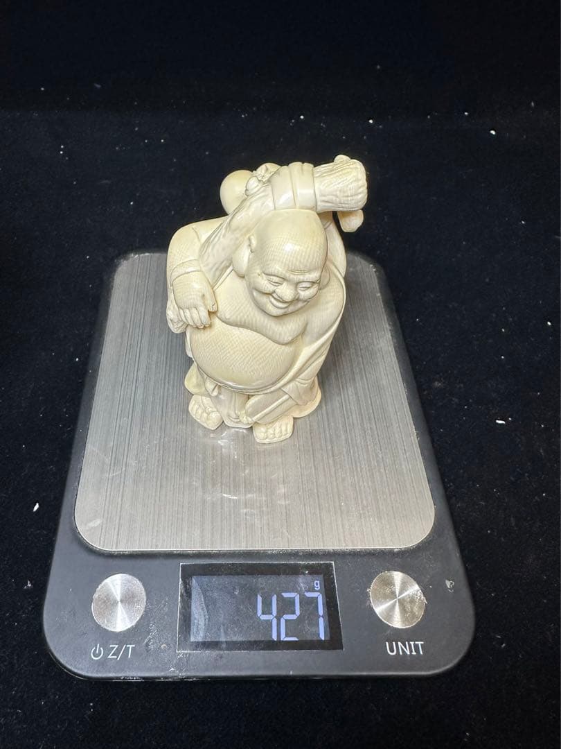 置物　アンティーク　天然素材　仏像　彫刻 古美術品　細密細工　骨董コレクション