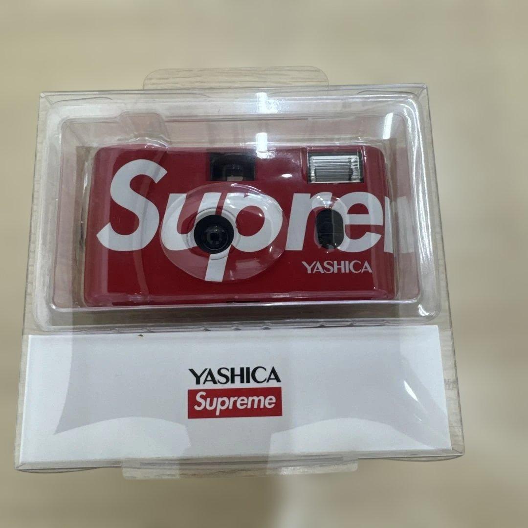 YASHICA Supreme 赤 コンパクトフィルムカメラ