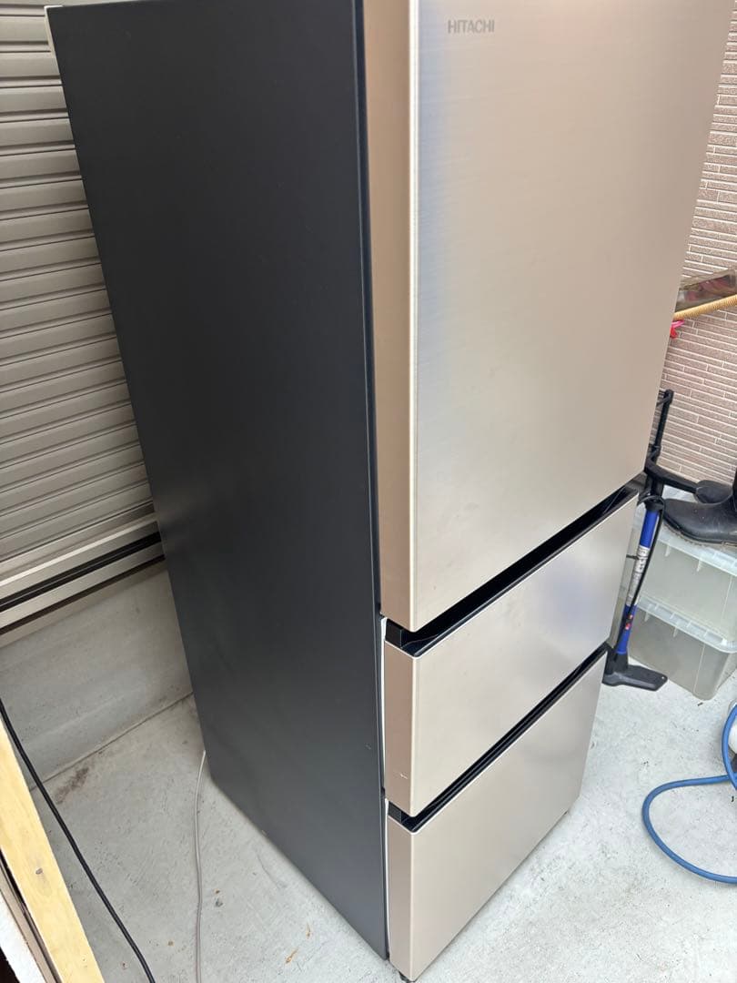 HITACHI 冷蔵庫 R-27SV 266L 2022年製 2/11迄