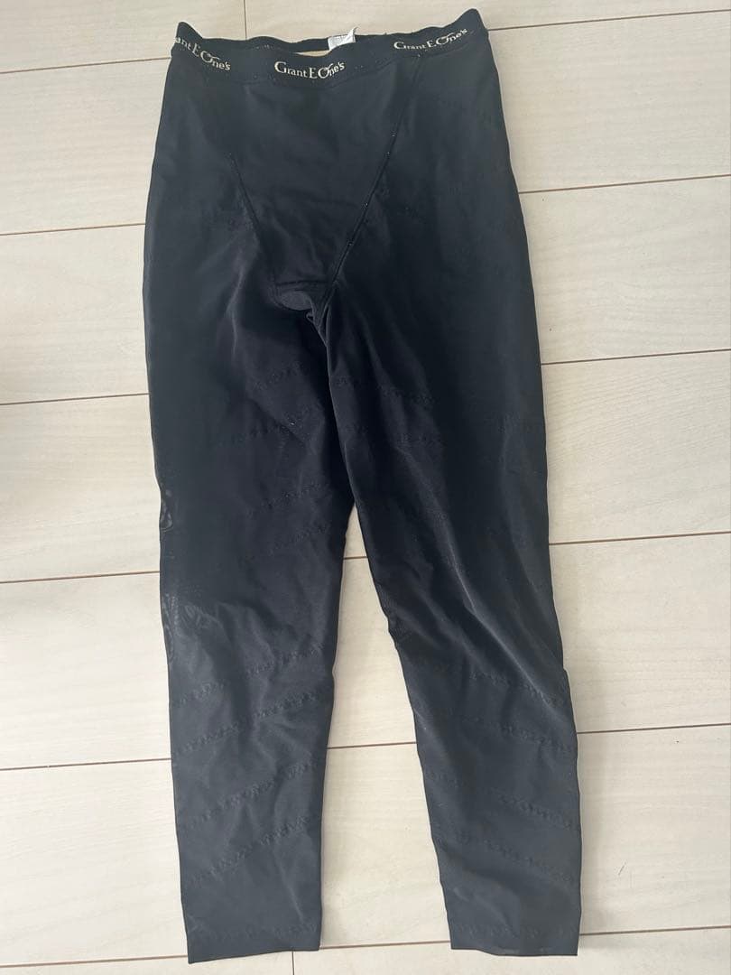 正規品　良品グラントイーワンズ LALA ドレナージュスパッツ 64 骨盤矯正