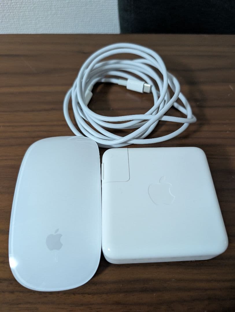 Apple MacBook pro（13-inch, M1, 2020)