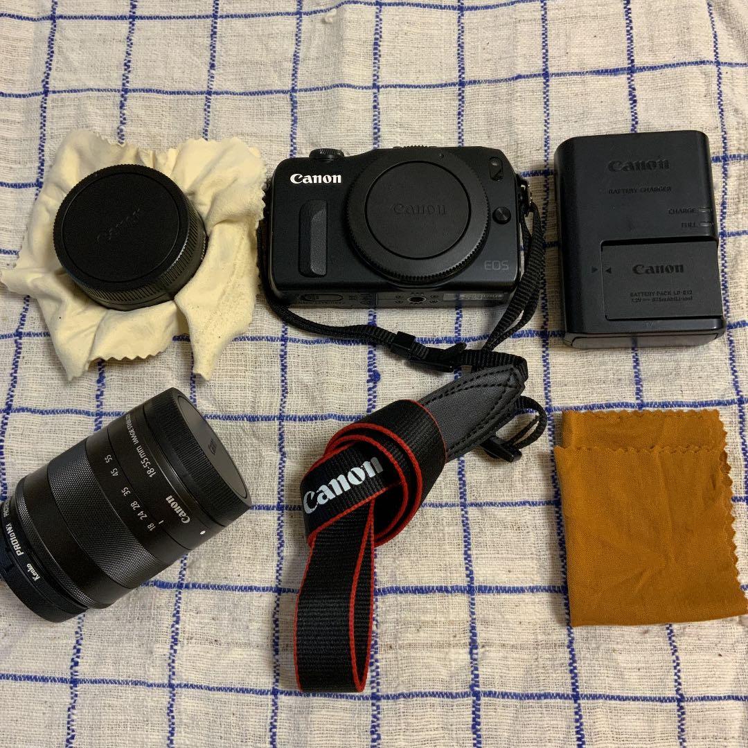 【Canon EOS M ミラーレス一眼】 本体＋レンズ2本付き