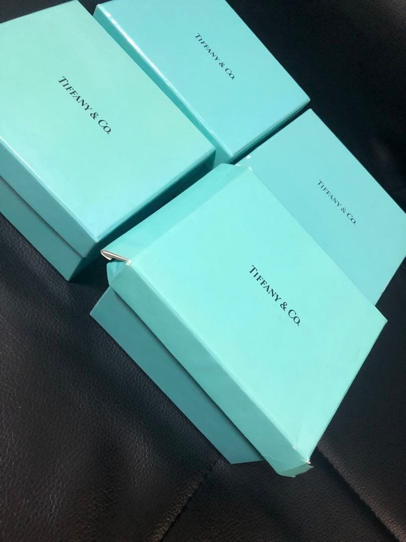 最終価格　ティファニー　時計ケース　ウォッチケース