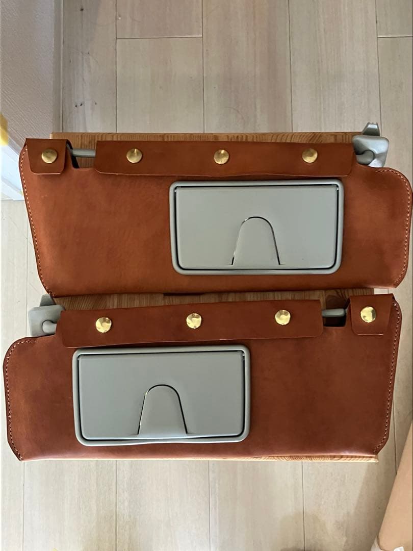 ジムニーJB64/JB74用サンバイザーレザーカバー　茶色牛革