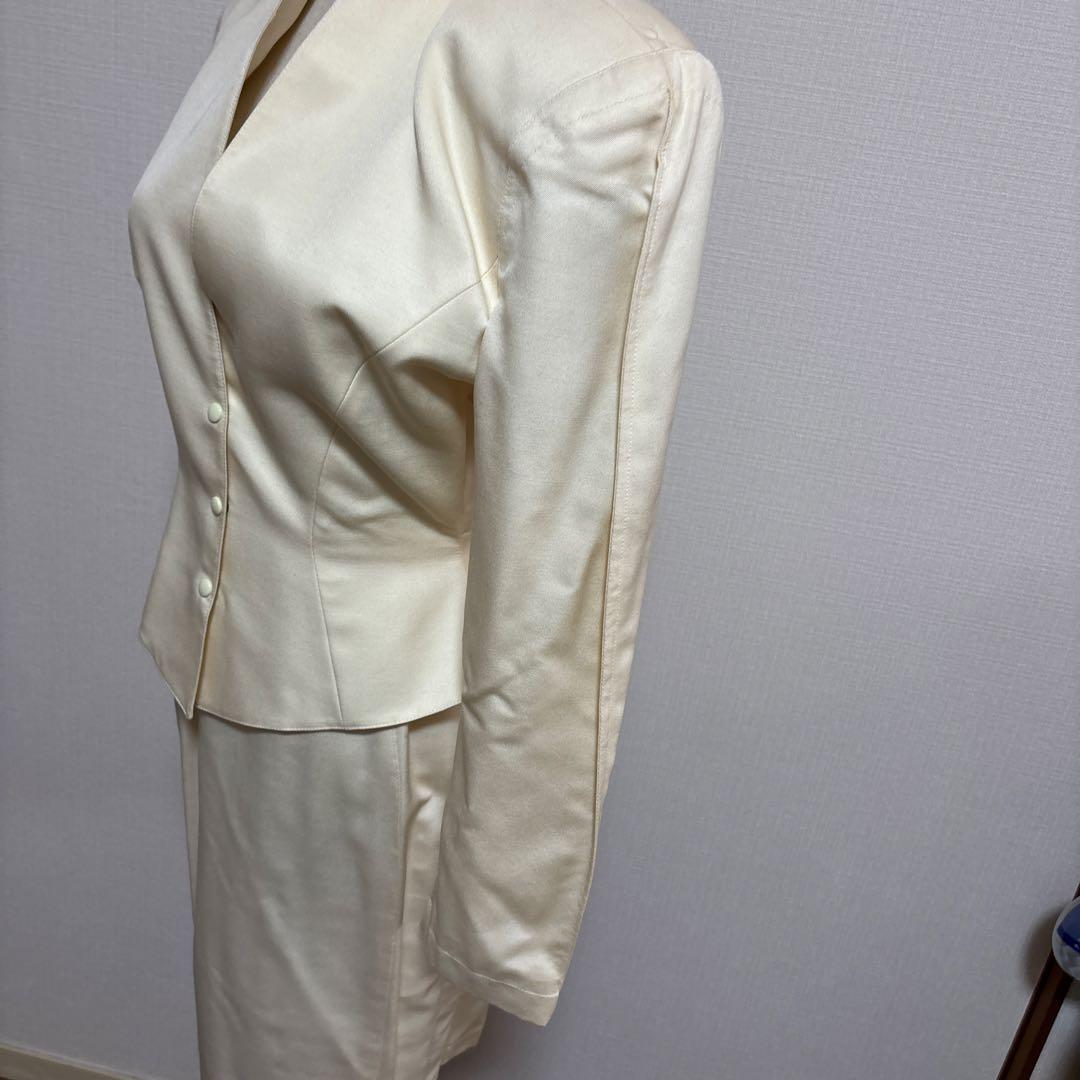 やげたゆきこ 未使用　ティエリー・ミュグレー　シルクスーツ