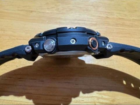 G-SHOCK GST-B100B ブラック腕時計