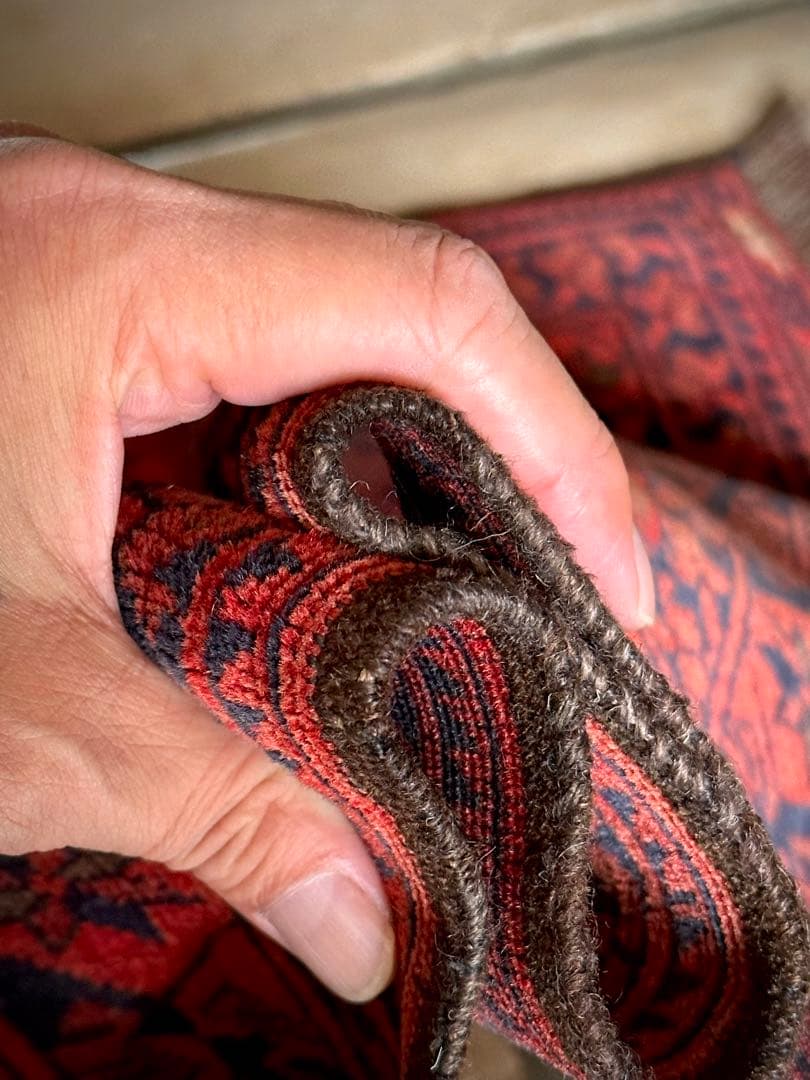 トライバルラグ　ヴィンテージラグ　アフガン　トルクメン　エルサリ　プリミティブ