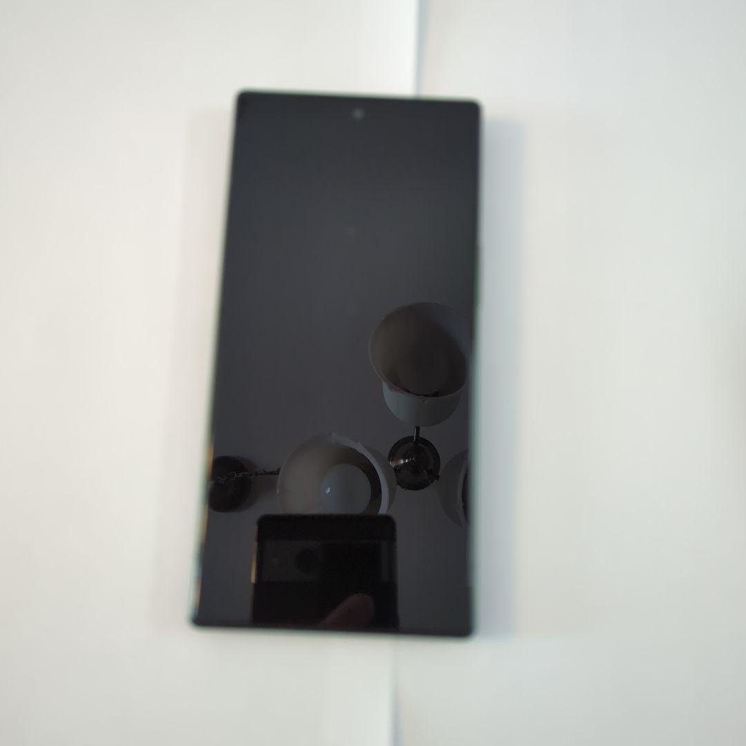 L*a様 SHARP　AQUOS R9　SH-M28AXG　極美品　SIMフリー