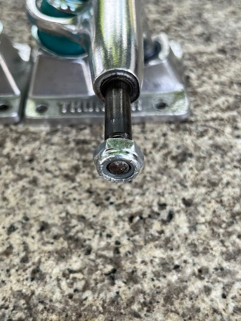 Thunder Trucks T-II HI 147 サンダートラック