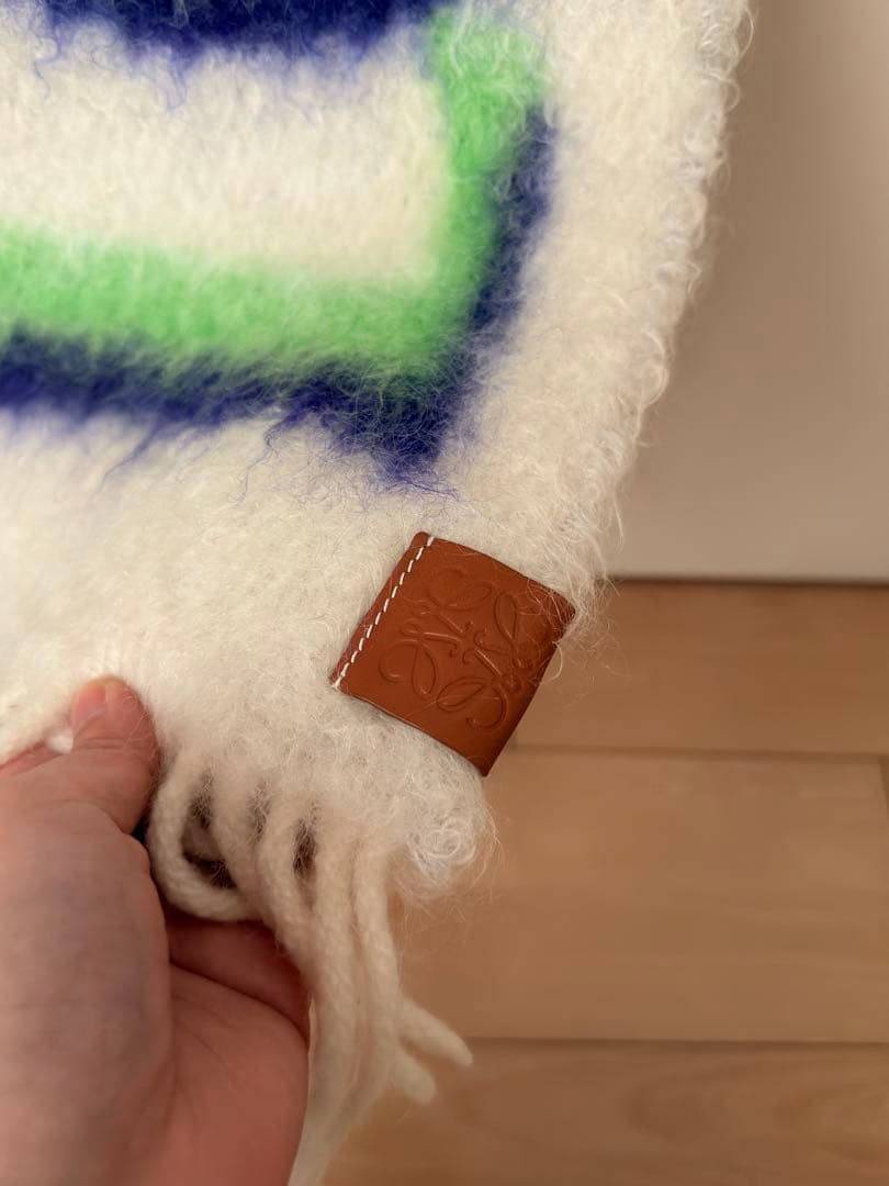 LOEWE マフラー ホワイト/グリーン/パープル