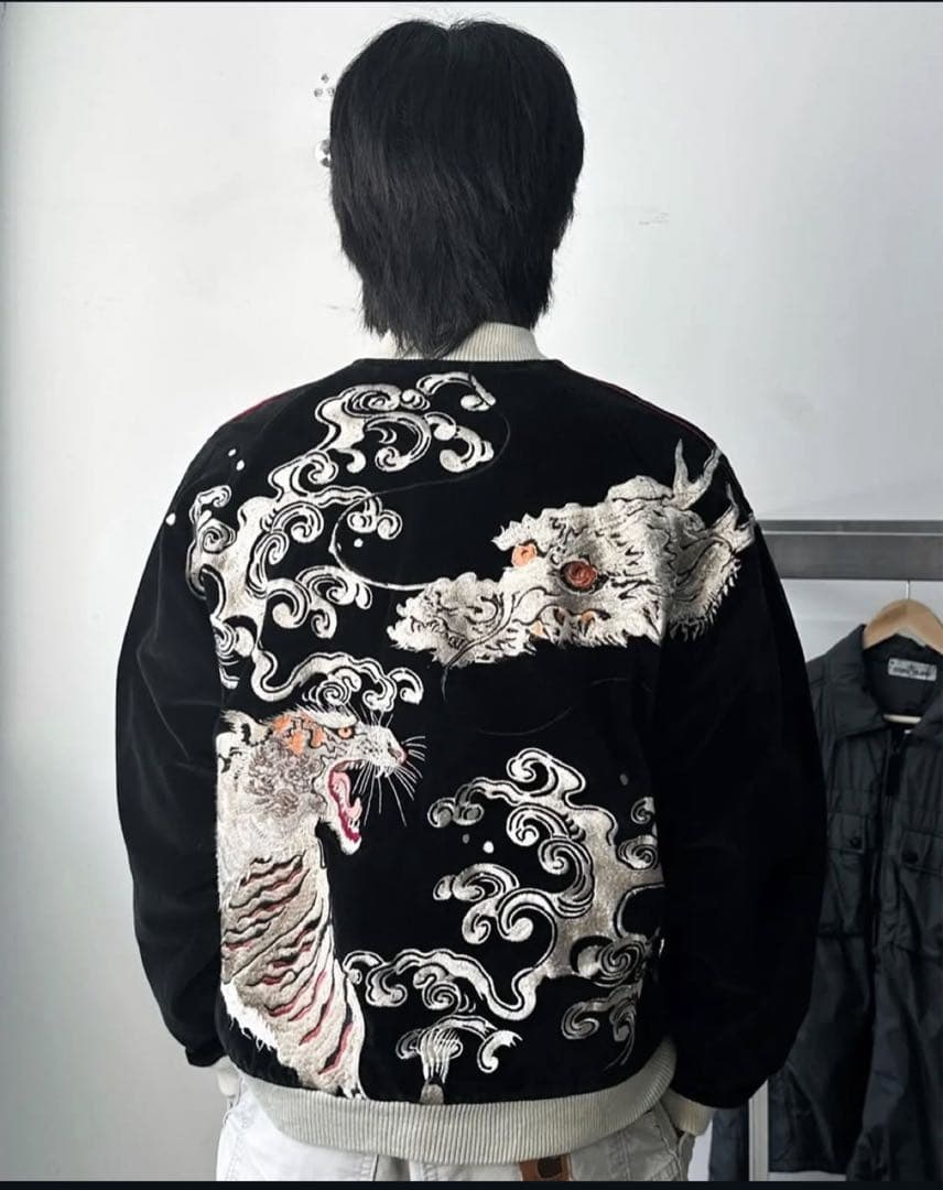 値下げ中！花旅楽団　リバーシブル ベロアスカジャン 豪華刺繍 龍虎　美品 別珍