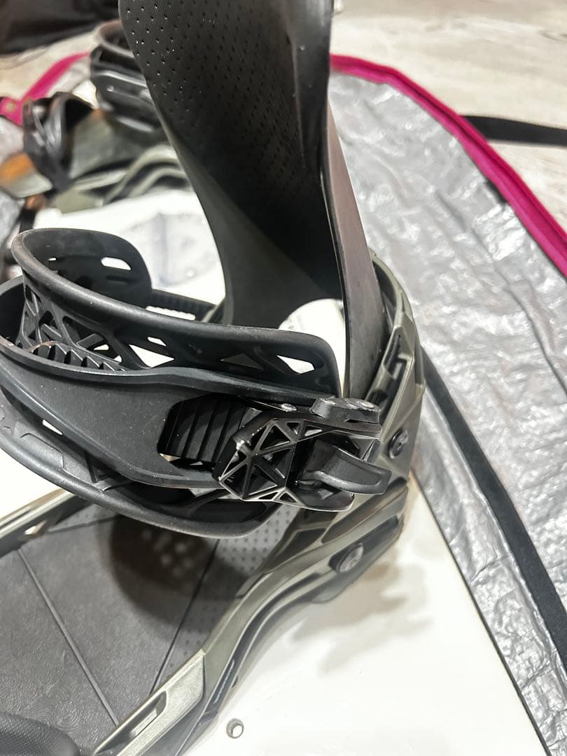 Salomon ビンディング DISTRICTグリーン hps