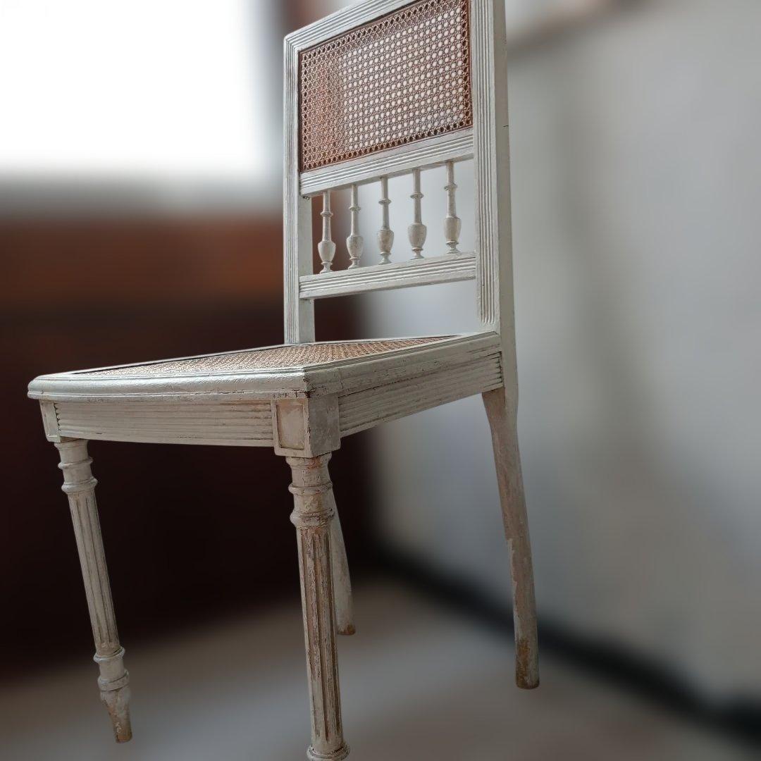 フランスアンティーク シャビーシックな椅子