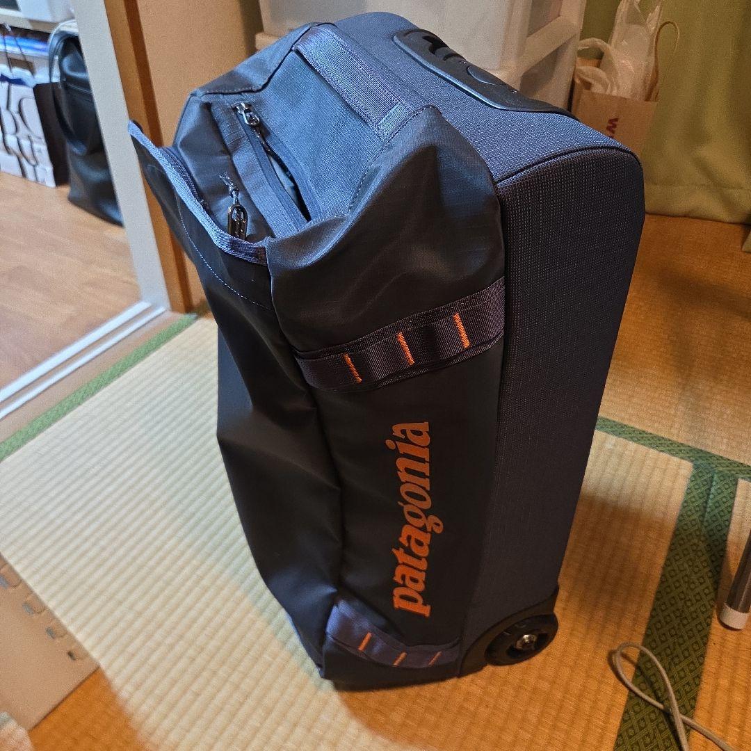 patagonia ブラックホール　ウィールド　ダッフル　4０L