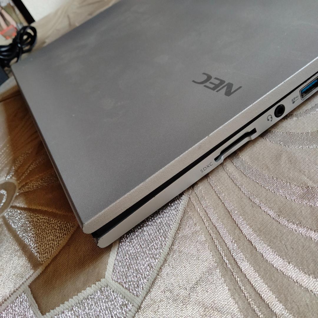 訳あり NEC タッチ 8世代 i5 256G 1920x1080