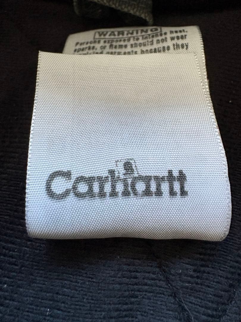 zaiken ページ Carhartt アクティブジャケット　モスグリーン