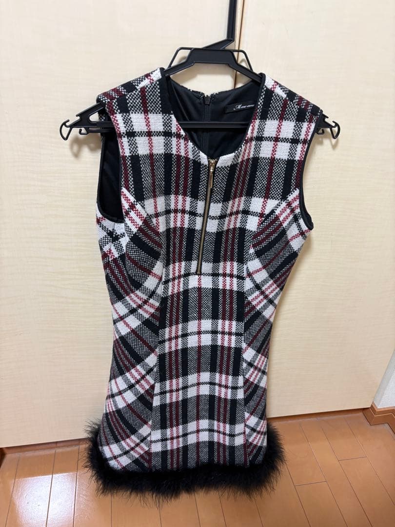 m me eme フェザーチェックフレアワンピー ス