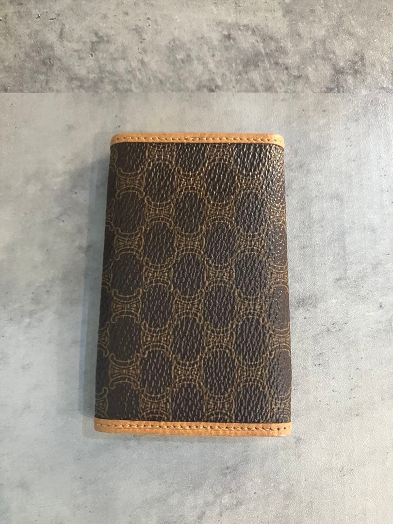 CELINE マカダム柄 トリオンフロゴ キーケース