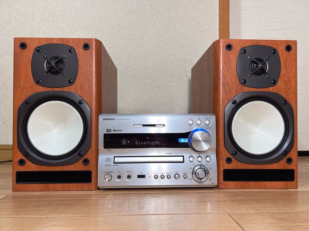 ONKYO NFR-7ミニコンポ CD/SD/USB/Bluetooth
