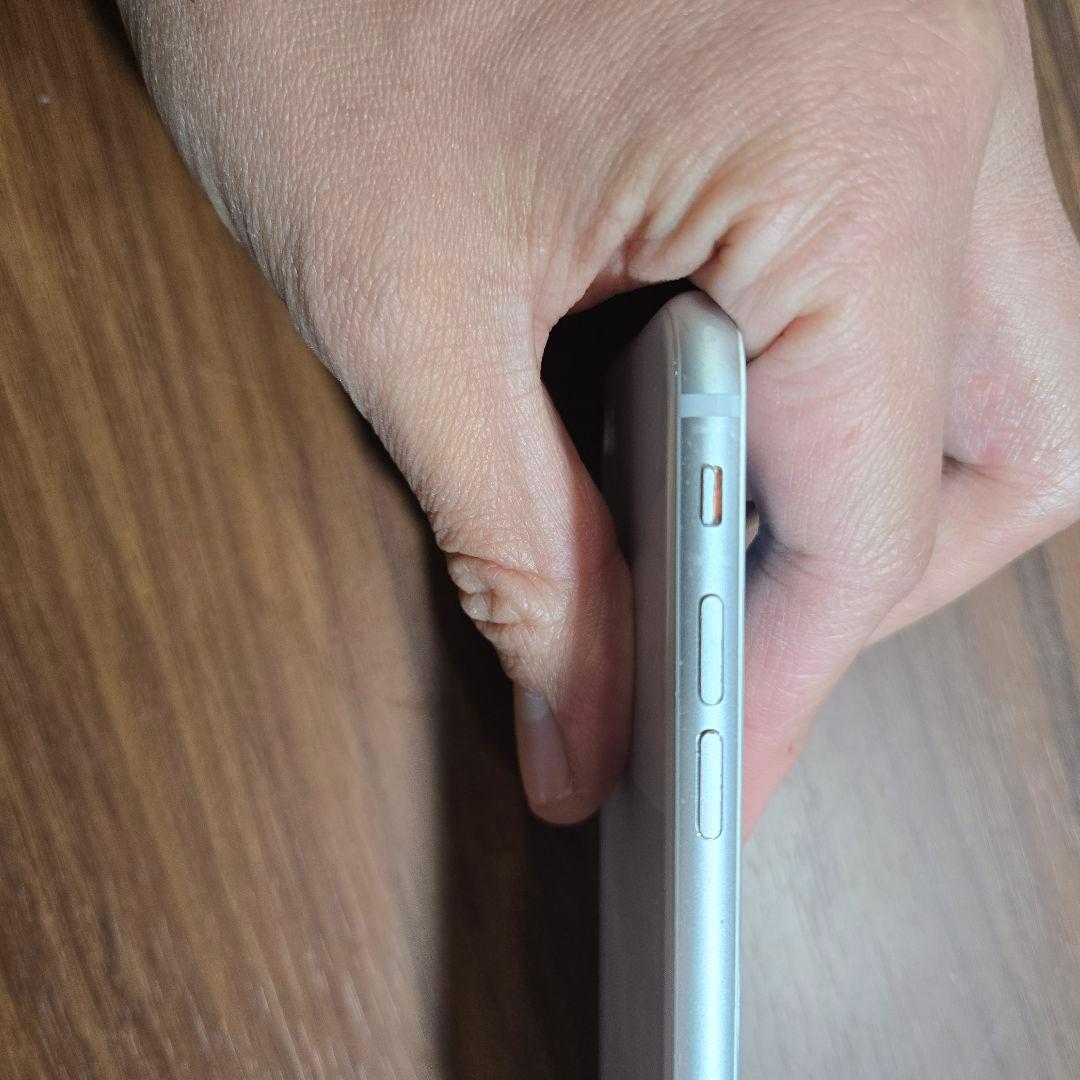 iPhone 8 256GB SIMフリー ネコポス発送 バッテリー100％