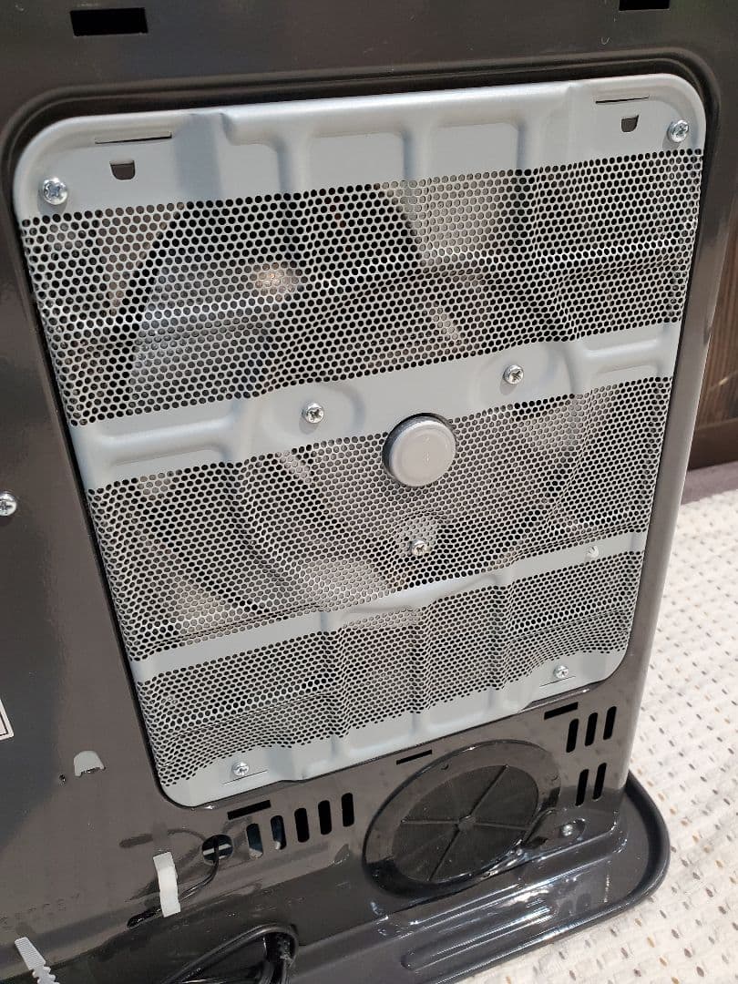 石油ストーブ　2022年製　FH-VX3622BY