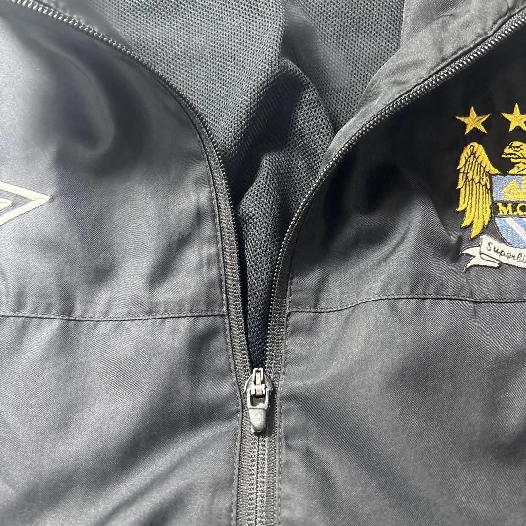 激レア品　アンブロUmbro マンチェスター・シティ ナイロンジャケット　XL