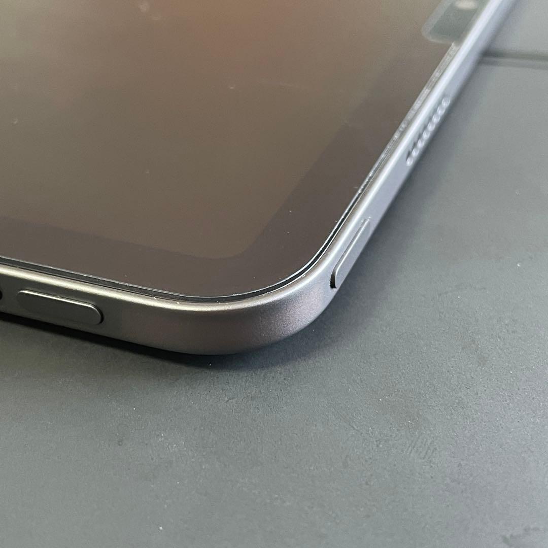 iPad Pro(第三世代) 11インチ WiFi 256GB MHQU3J/A