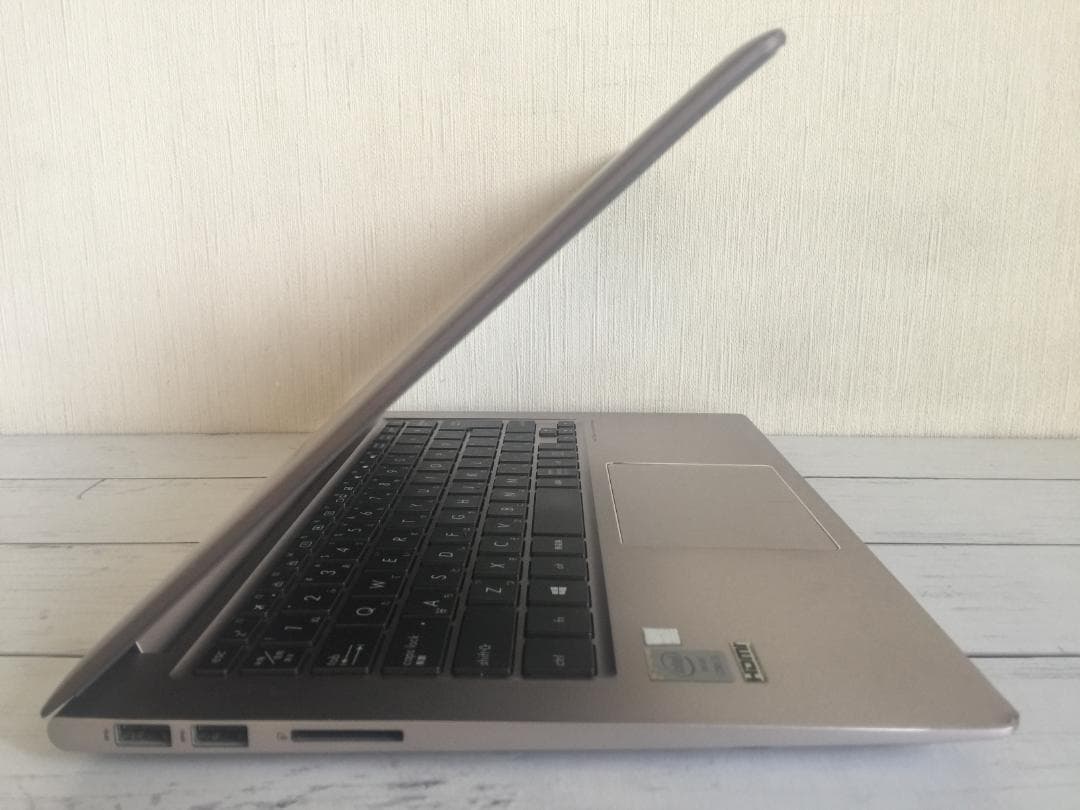 ASUS UX303L 13.3型TFT液晶　薄型・コンパクト ノートパソコン