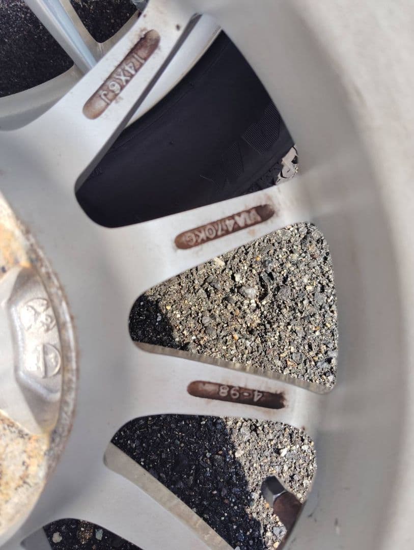 ②VALBREM 14インチ スタッドレス４本セット(２本価格)①②セット品